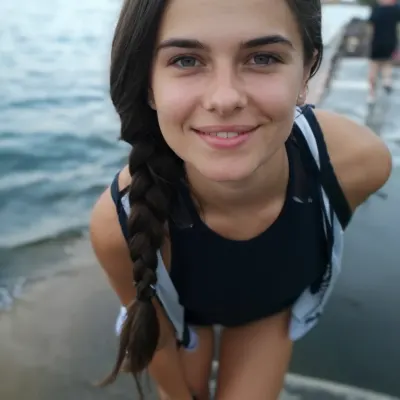 Агата здесь